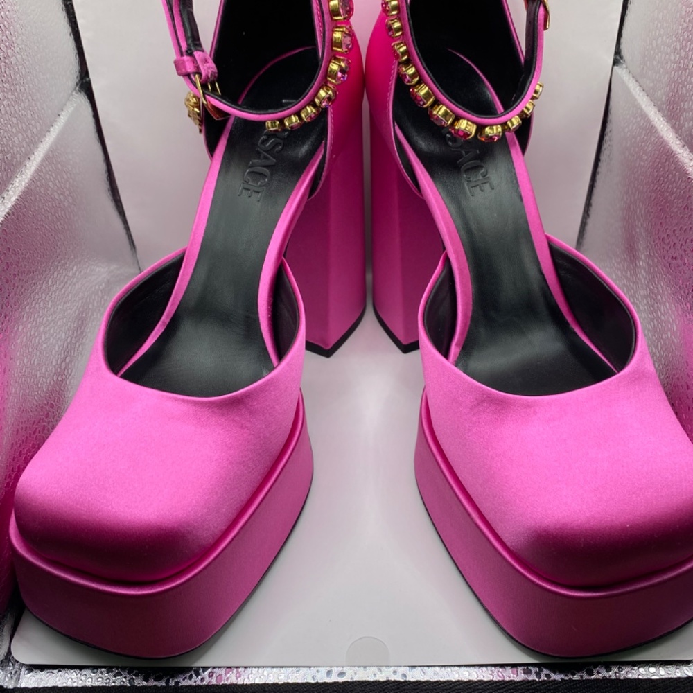 Versace Medusa Pink Platform Heels - Picture 5 of 9